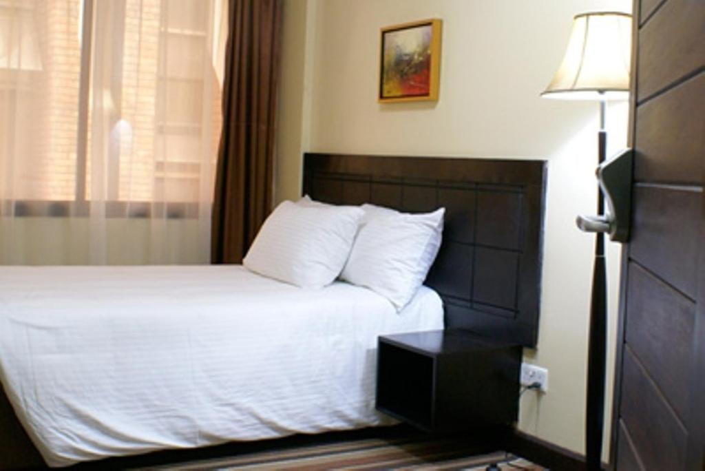 The Clarion Hotel Nairobi Room photo